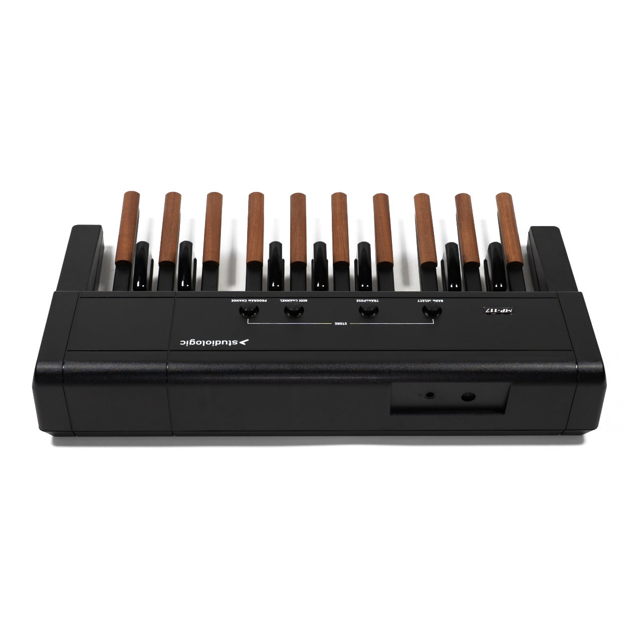 MP-117 Dynamic MIDI Pedalboard B-Stock